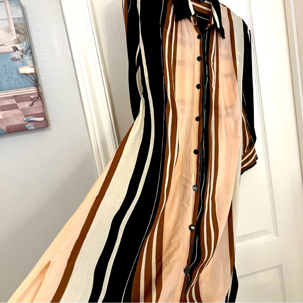Zara midi dress light material. Casual